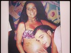 Em foto antiga, Solange Gomes posa grávida ao lado do cantor Luciano
