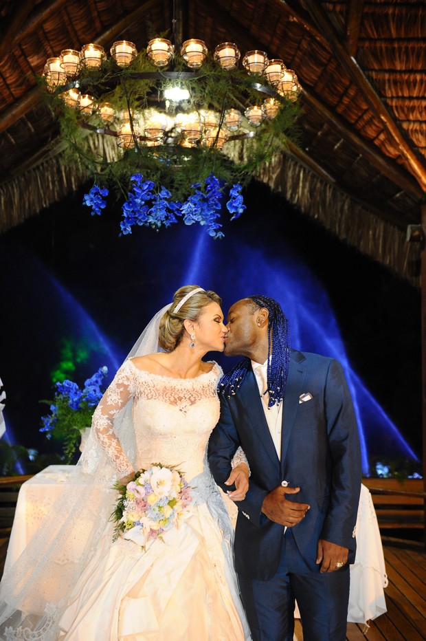 Casamento de Vagner Love (Foto: Roberta Oliveira / divulgação)
