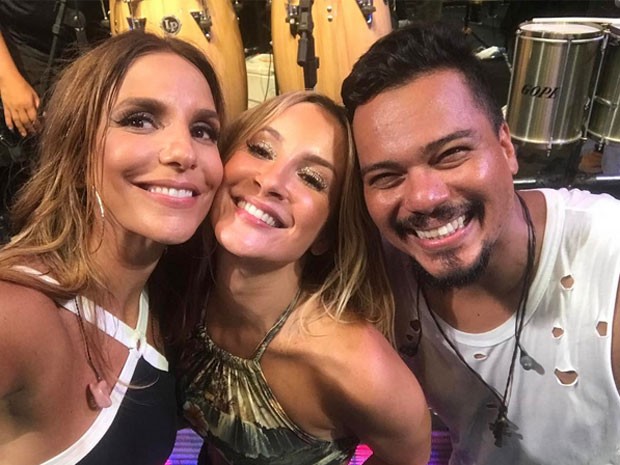 Ivete Sangalo, Claudia Leitte e Bruno Cardoso em show em Salvador, na Bahia (Foto: Instagram/ Reprodução)