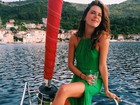 Mariana Godlfarb relembra viagem à Croácia e exibe pernas em foto 