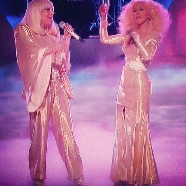 Lady Gaga e Christina Aguilera cantam na final da versão norte-americana do &#39;The Voice&#39; (Foto: Instagram/ Reprodução)
