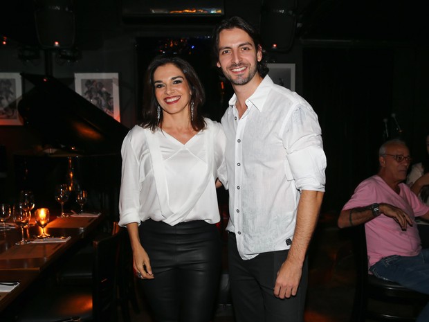 Mara Carvalho com o namorado, Carlos Martin, em show em São Paulo (Foto: Manuela Scarpa/ Foto Rio News)