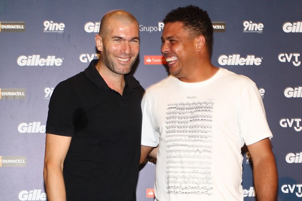 Zidane e Ronaldo participam de coletiva (Foto: Manuela Scarpa / Foto Rio News)