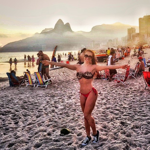 Aline Dahlen (Foto: Instagram / Reprodução)