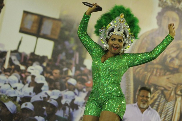 Gaby Amarantos em show no Rio (Foto: Marcello Sá Barretto/ Ag. News)