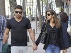 Ronaldo Fenômeno passeia de mãos dadas com a namorada em Madri