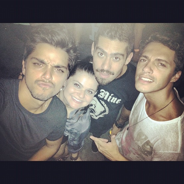 Yuri, Rodrigo Simas e amigos (Foto: Reprodução/ Instagram)