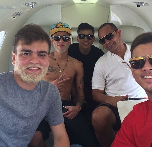 Neymar e amigos (Foto: Instagram/Reprodução)