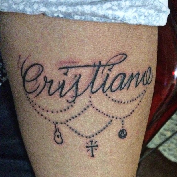 Felipe Araújo faz tatuagem em homenagem ao irmão, Cristiano Araújo (Foto: Reprodução/Instagram)