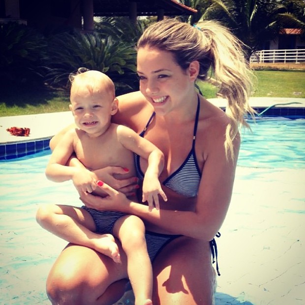 Carolina Dantas posta com o filho, Davi Lucca (Foto: Instagram / Reprodução)