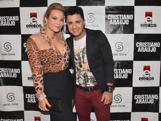 Geisy Arruda e Cristiano Araújo em show em São Paulo (Foto: Caio Duran/ Ag. News)