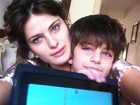 Isabeli Fontana posta foto ao lado do filho caçula