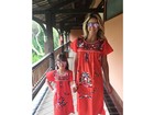 Ticiane Pinheiro e a filha, Rafaella Justus, usam looks iguais