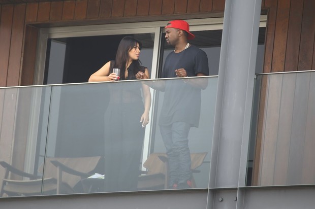 Kim Kardashian e Kanye West (Foto: Gabriel Reis/Agnews)