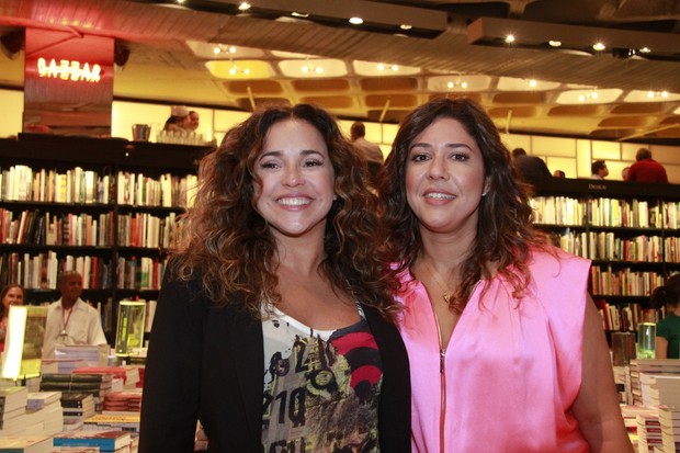 Lançamento do livro Daniela e Malu (Foto: Isac Luz / EGO)