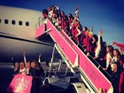 Angels da Victoria's Secret seguem em avião fretado para desfile da marca