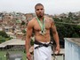 Judoca Osvaldo Pereira estreia na bateria da União da Ilha: 'Vou sambar'