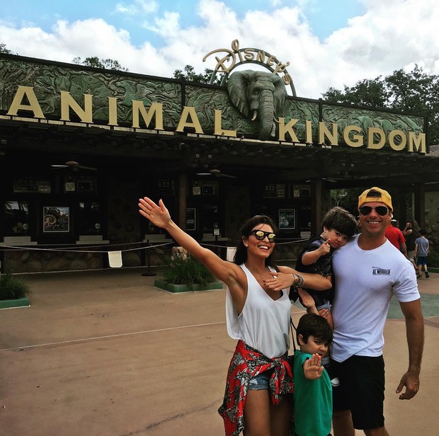 Juliana Paes curte férias com a família (Foto: Reprodução / Instagram)