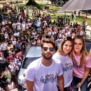 Bruno Gagliasso, Giovanna Ewbank e Fiorella Mattheis protestam contra maus tratos em animais (Foto: Reprodução/Instagram)