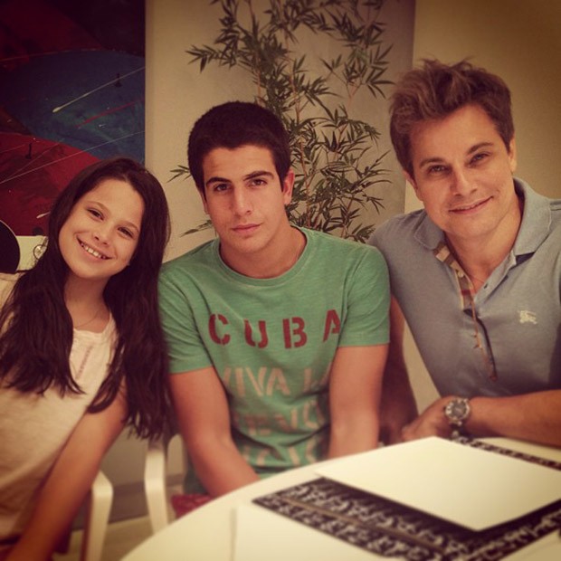 Sophia, Enzo e Edson Celulari (Foto: Instagram / Reprodução)