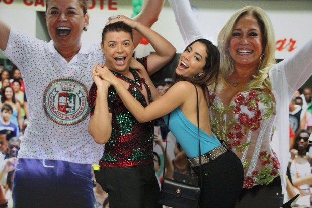 Anitta e David Brazil (Foto: Rodrigo dos Anjos / AgNews)