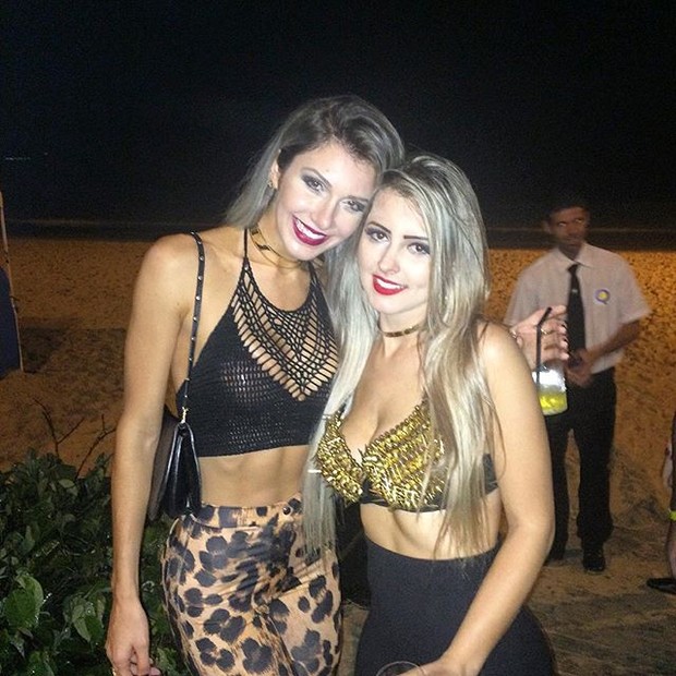 Tatiele Polyana com amiga (Foto: Reprodução/Instagram)