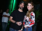 Alinne Moraes curte show com o marido, Mauro Lima, no Rio