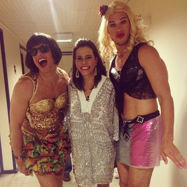 Narcisa posa ao lado de Otaviano Costa e José Loreto (Foto: Reprodução / Instagram)
