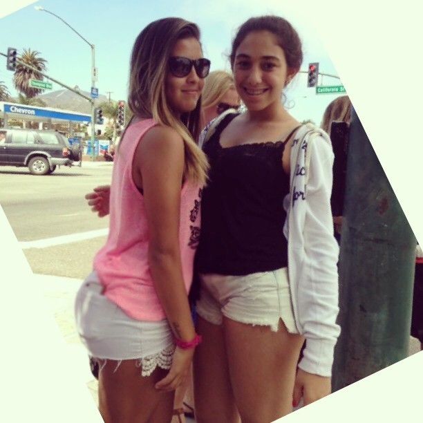 Danielle Favatto com amiga na Califórnia, nos Estados Unidos (Foto: Instagram/ Reprodução)