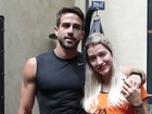 Gabriela Pugliesi leva o novo namorado a evento em São Paulo