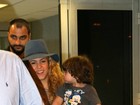 Shakira chega com o filho no colo para a final da Copa do Mundo