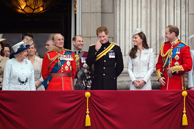 Família real comemora aniversário da Rainha Elizabeth II (Foto: Leon Neal/AFP)