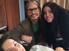 Steven Tyler posta foto com a filha Liv em hospital após ela dá à luz 
