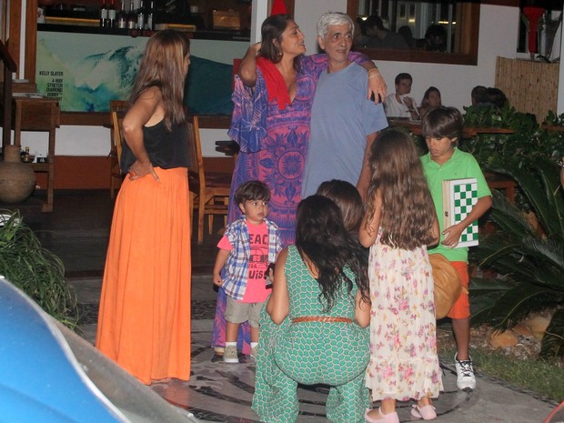 Juliana Paes e família (Foto: Ag.News)
