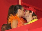 Isis Valverde beija muuuuito no carnaval de Salvador