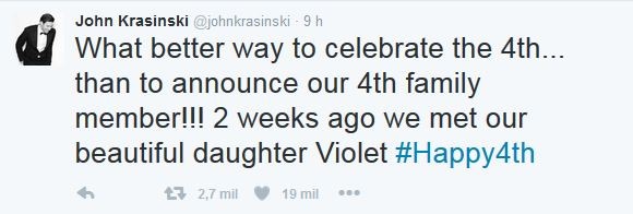 John Krasinski conta que Emily Blunt deu à luz a Violet, segunda filha do casal (Foto: reprodução/twitter)