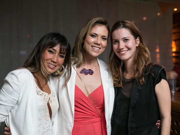Danielle Suzuki, Marilia Vieira e Nathalia Dill em festa de pré-estreia de filme em boate no Rio (Foto: Marcos Samerson / Agência We Love Photo!)