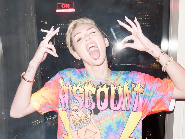 Miley Cyrus  (Foto: Reprodução / terrysdiary.com)