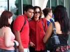 Camila Pitanga e Marcelo Serrado são clicados em aeroporto de São Paulo