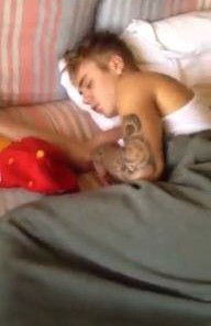 Vídeo com Justin Bieber postado por fã (Foto: Reprodução / Youtube)