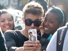 Justin Bieber faz a alegria de fãs nos Estados Unidos