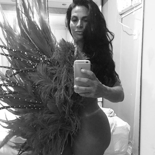 Solange Gomes posa nua (Foto: Instagram/ Reprodução)
