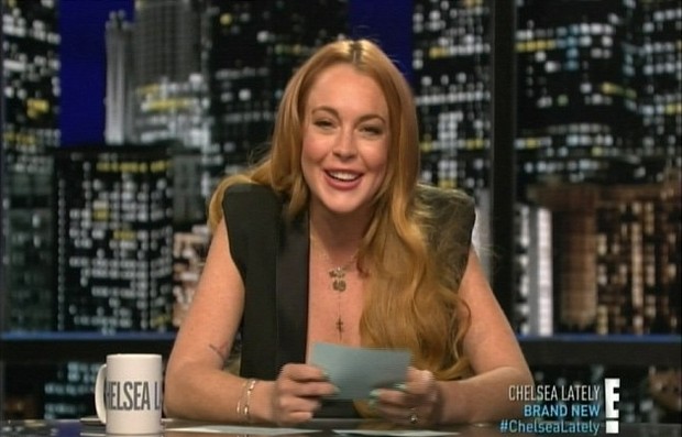 Lindsay Lohan no programa &quot;Chelsea Lately&quot; (Foto: Video/Reprodução)