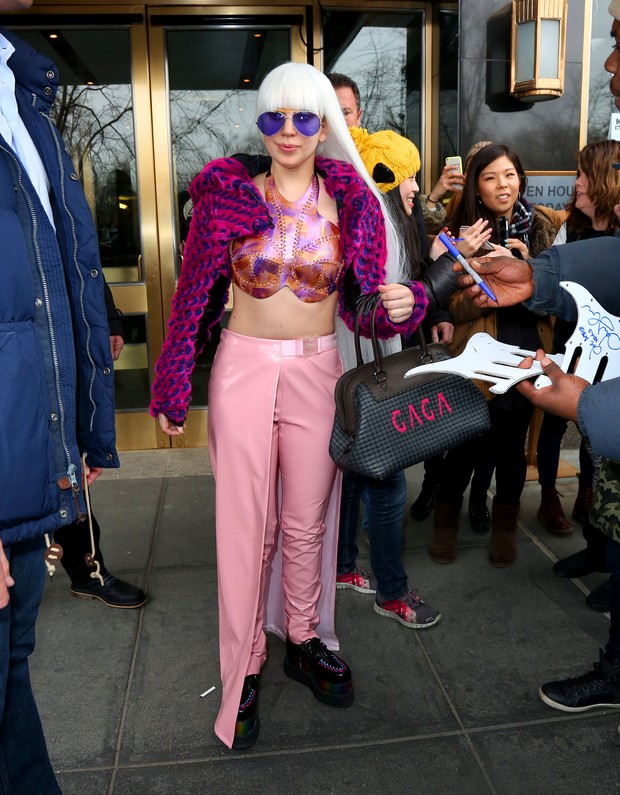 Lady Gaga em Nova York, nos Estados Unidos (Foto: AKM-GSI Brasil/ Splash News)