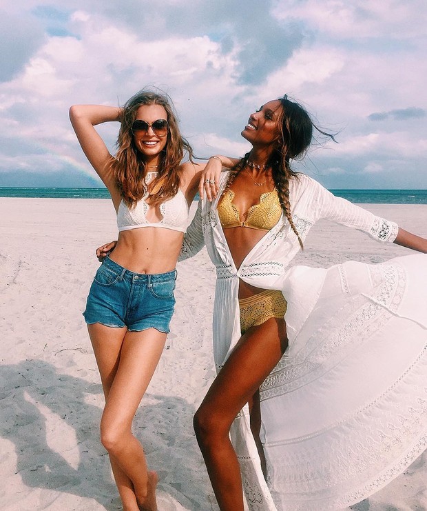Josephine Skriver  e Jasmine Tookes (Foto: Instagram / Reprodução)