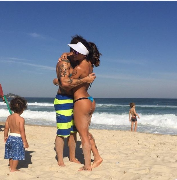 Jaque Khury com o marido (Foto: Instagram)