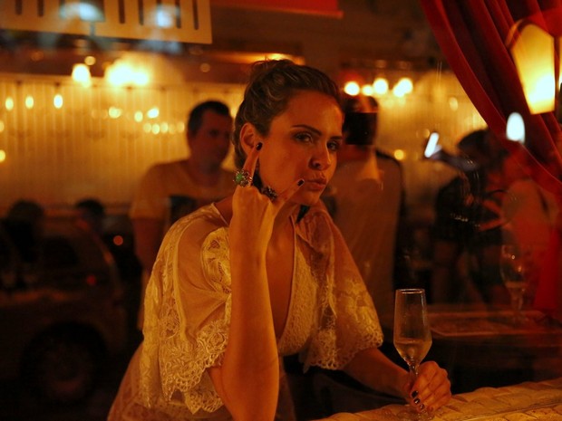 Ex-BBB Ana Paula em festa em restaurante na Zona Oeste do Rio (Foto: Marcos Serra Lima/ EGO)