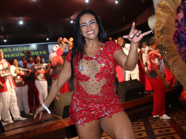 Andreia Martins, conhecida como musa do corpo pintado, em evento na Zona Norte do Rio (Foto: Daniel Pinheiro/ Ag. News)