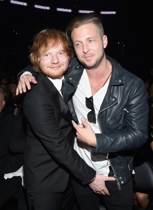 Ed Sheeran e Ryan Tedder, do OneRepublic, no Grammy, em Los Angeles, nos Estados Unidos (Foto: Larry Busacca/ Getty Images/ AFP)