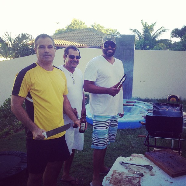 Ivete Sangalo: churrasco com amigos (Foto: Reprodução/Instagram)